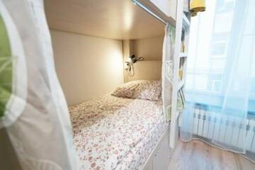 Женский 8-местный номер с удобствами в номере в Хостеле Bigland House